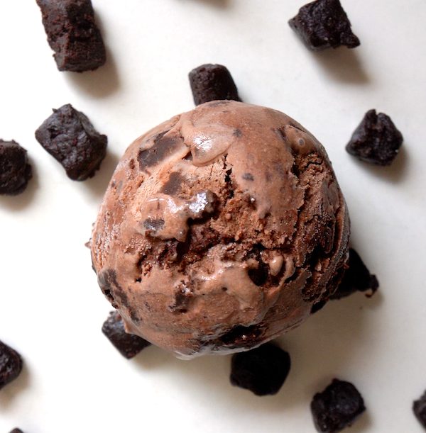 Salted_chocolate_brownie_ice_cream