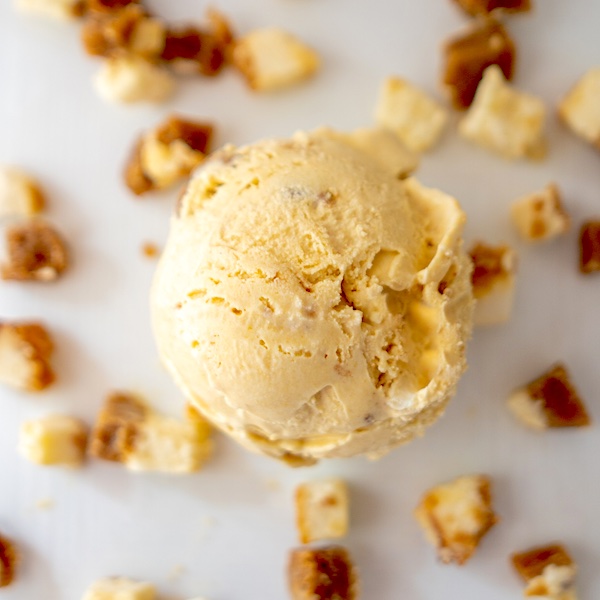 Pumpkin Cheesecake Ice Cream